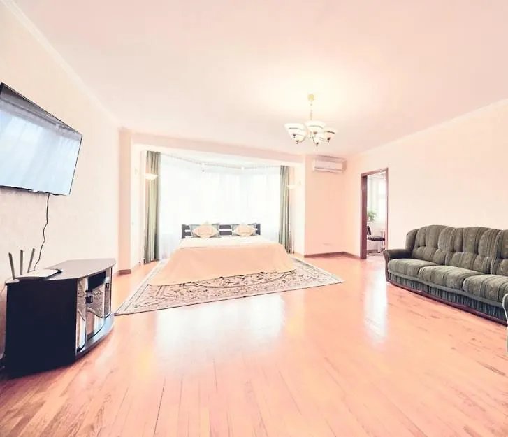 Apartment Роскошная 3К Квартира 170М2 На Оболонской Набережной Kyiv